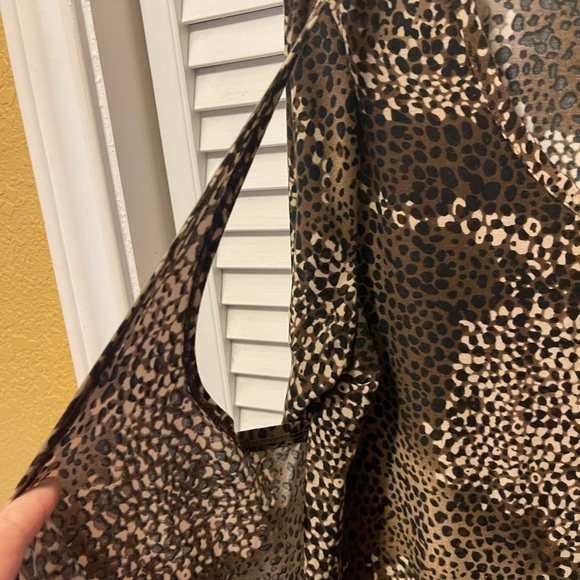 Ruby Cho animal print shirt - Picture 4 of 7